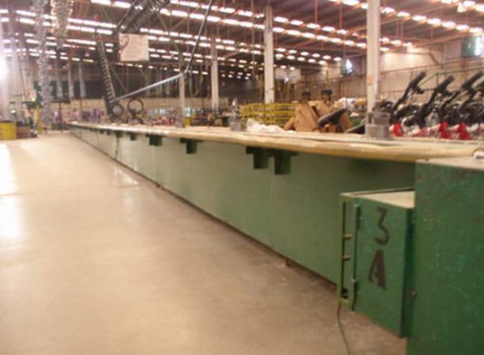 MAQUINARIA INDUSTRIAL